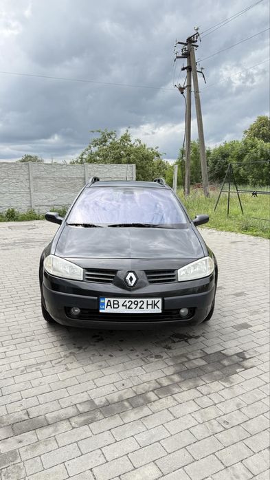 У продажу Reno megane 2