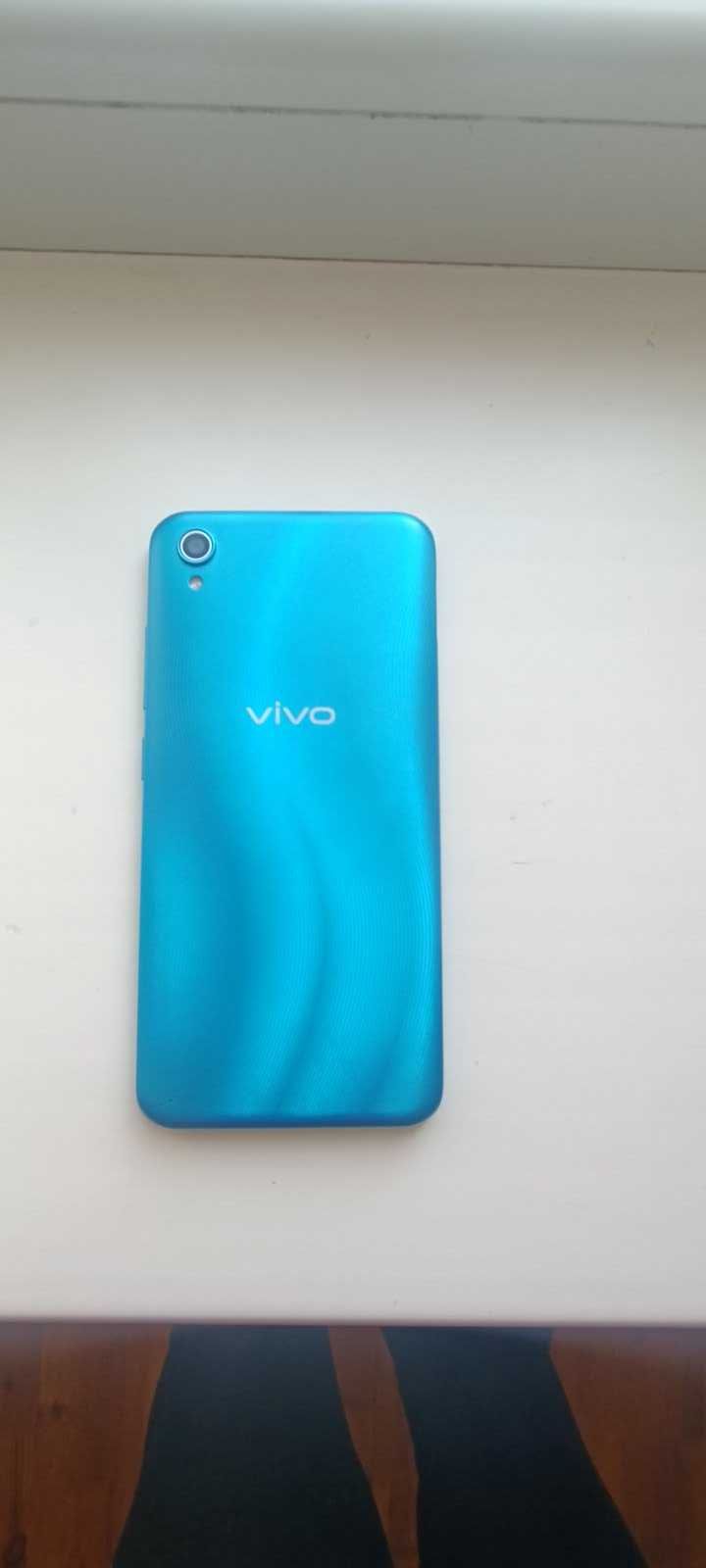 мобільний телефон Vivo y1s смартфон