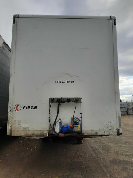 Напівпричеп ізотермічний