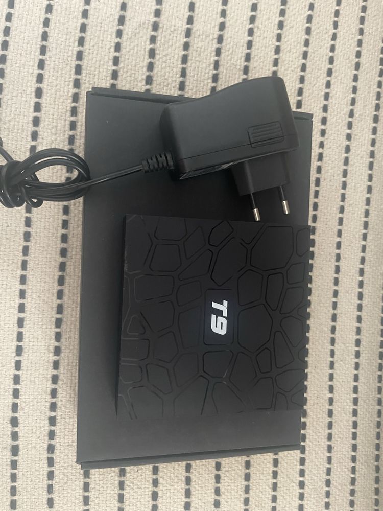 Android TV Box T9 | 4K Ultra HD | Wi-Fi