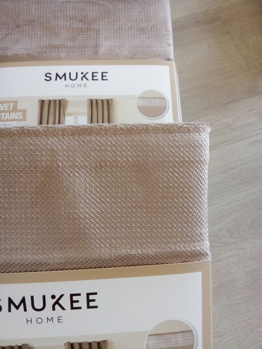 4 beżowe zasłony welurowe na taśmie z tunelem 140/250cm Smukee