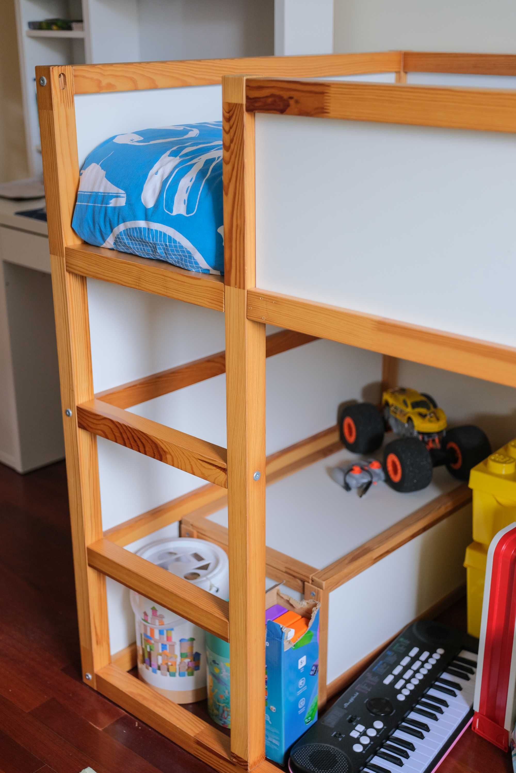 Cama infantil criança Ikea tipo beliche