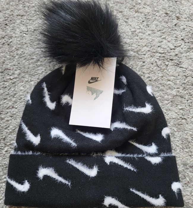 Czapka damska Nike Peak z metką