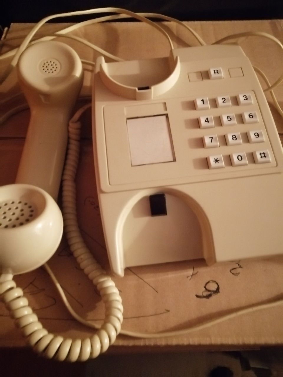 Telefone antigo como novo