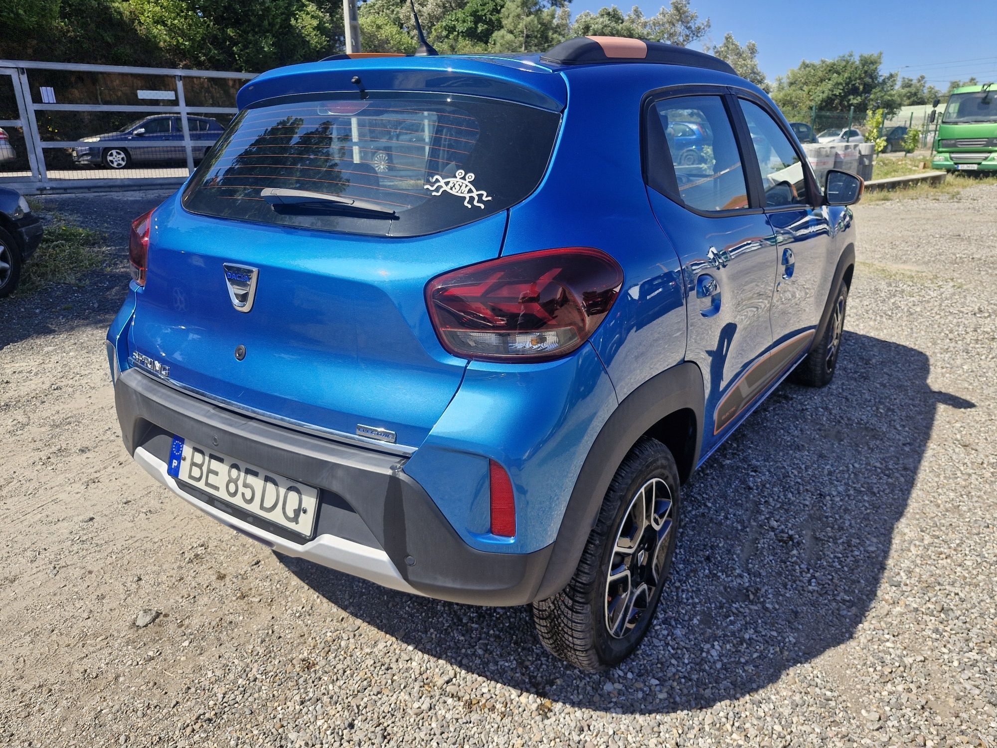 Dacia spring 100% eléctrico