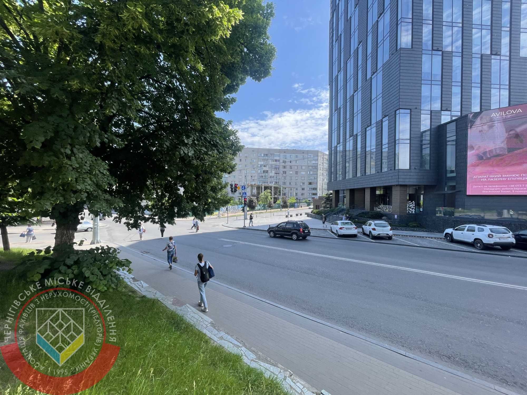 RLT I01 Оренда фасадного приміщення, ЦУМ, Центр, 40 кВт