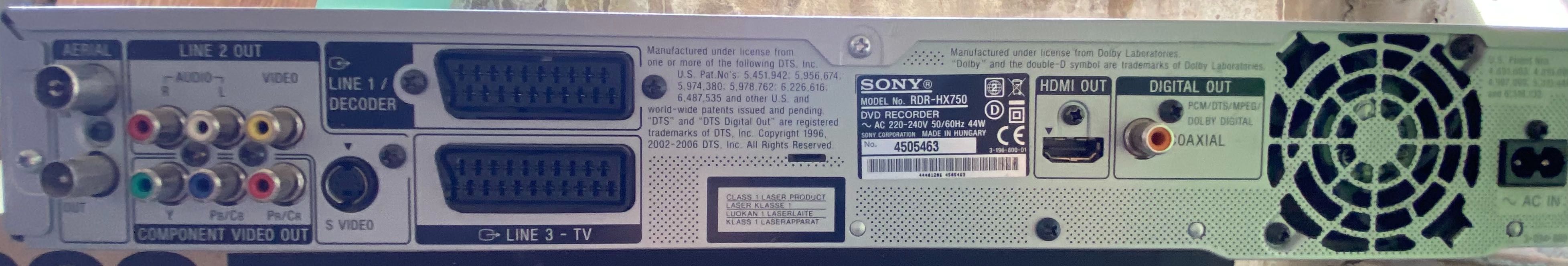 Prezent Bez blue-ray Nagrywarka DVD SONY RDR-HX750 dysk 160 GB
