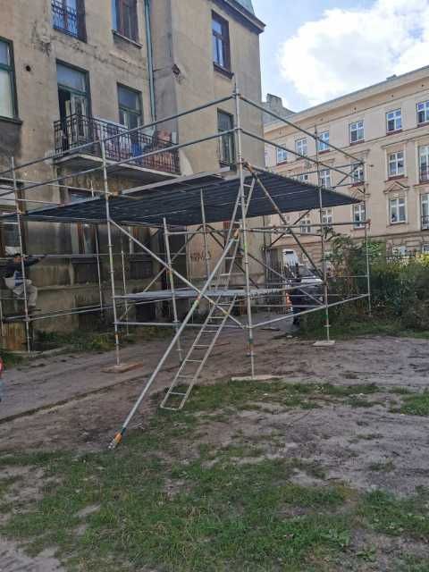 Wynajem rusztowań, rusztowania elewacyjne, rusztowania przejezdne