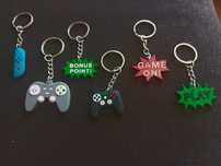 Vários porta-chaves gamer