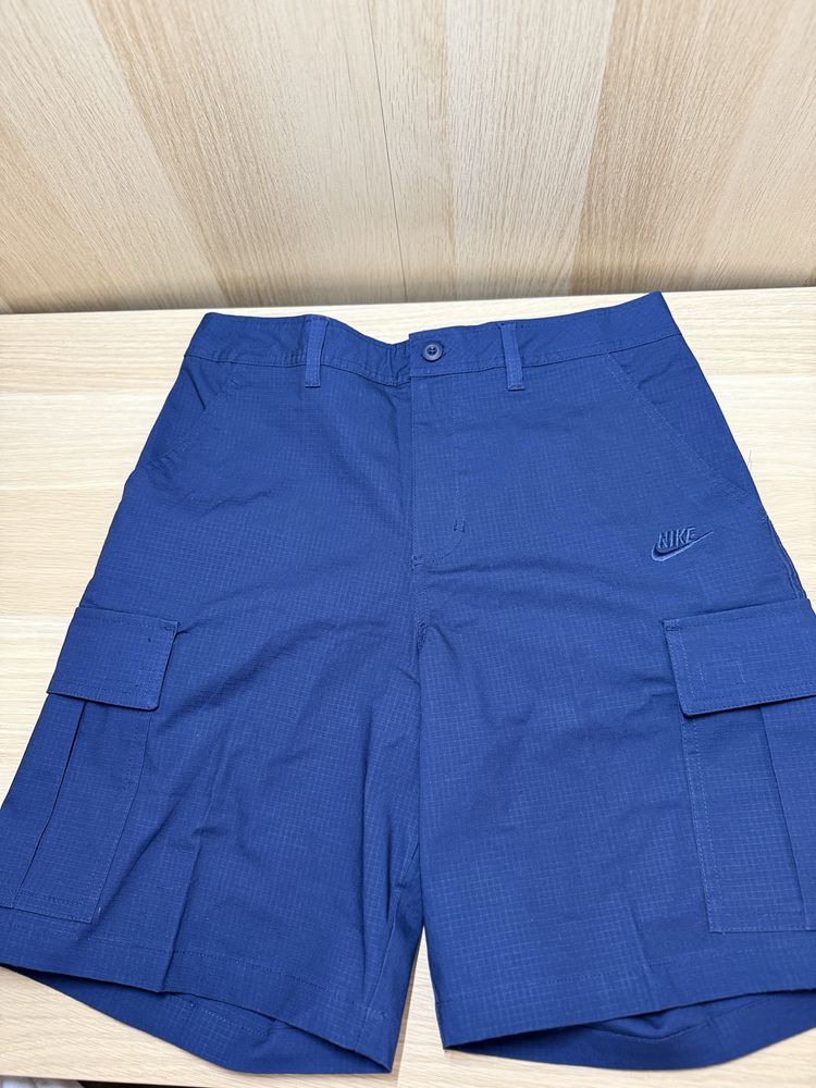 Nike cargo shorts