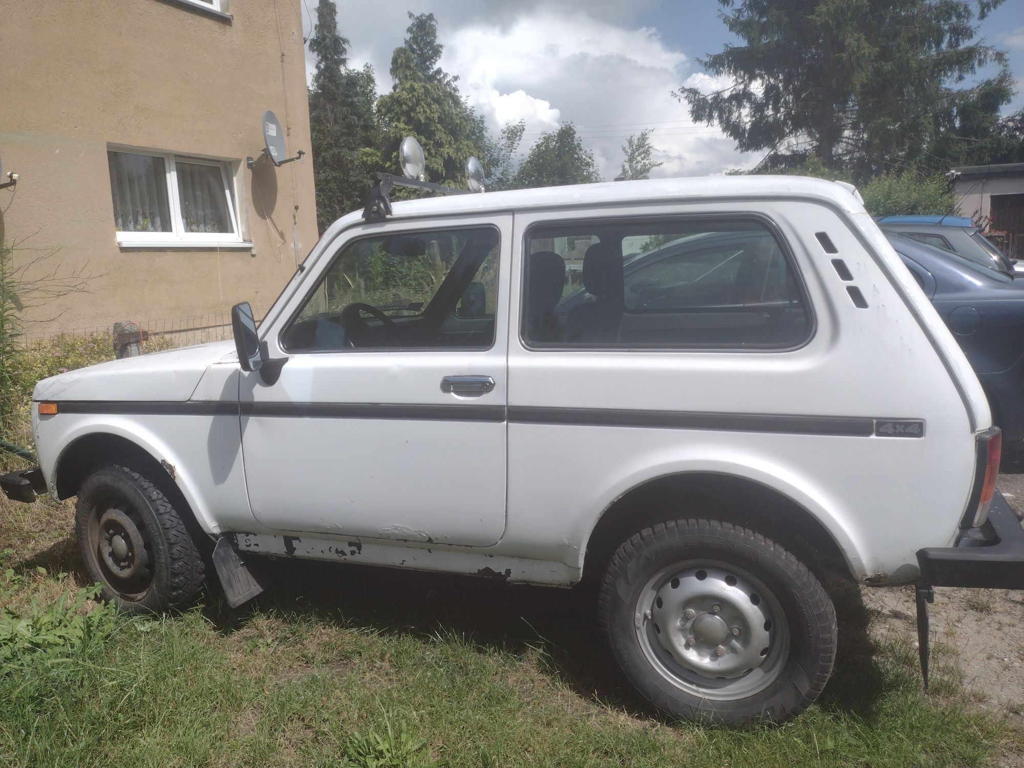 Auto Lada rok 2005