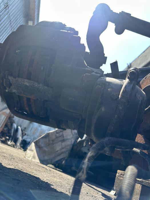 Суппорт передний MAN TGL