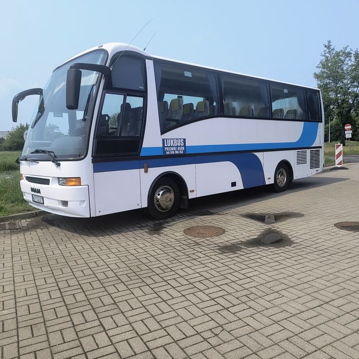 Wynajem busa autobusu autokarów przewóz osób przewozy pracownicze