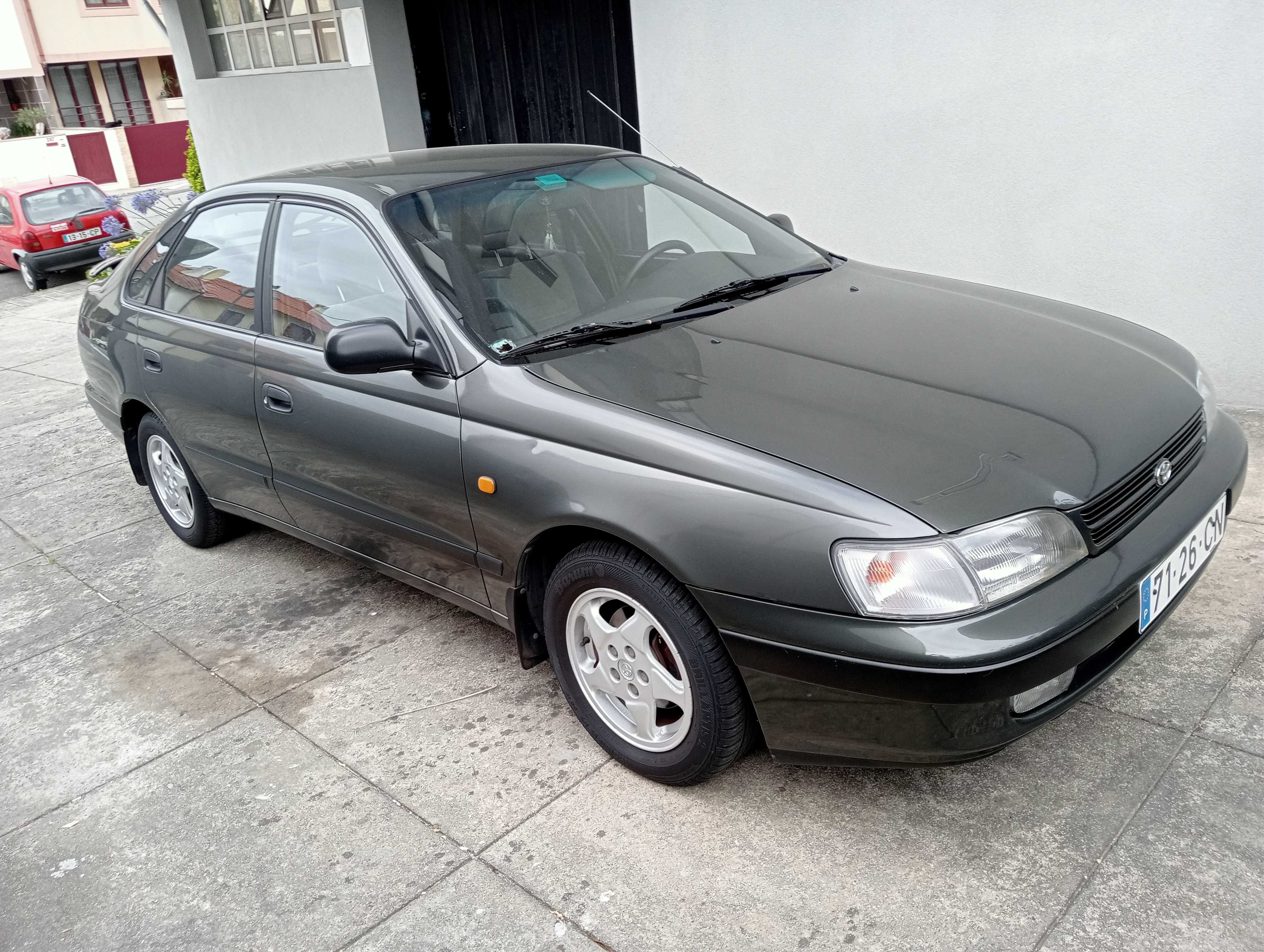 Toyota Carina E 1600cc 116 cavalos