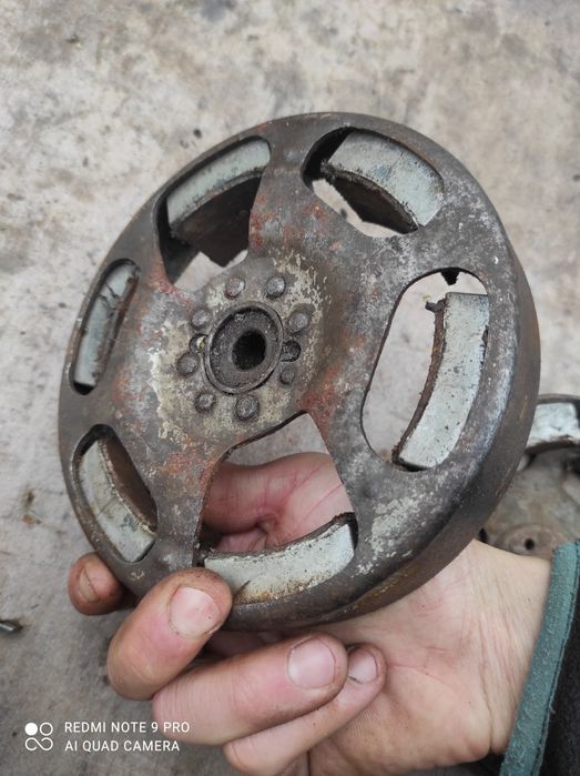 2x Magneto koło zamachowe WSK 125 magnesy zapłon 15.236