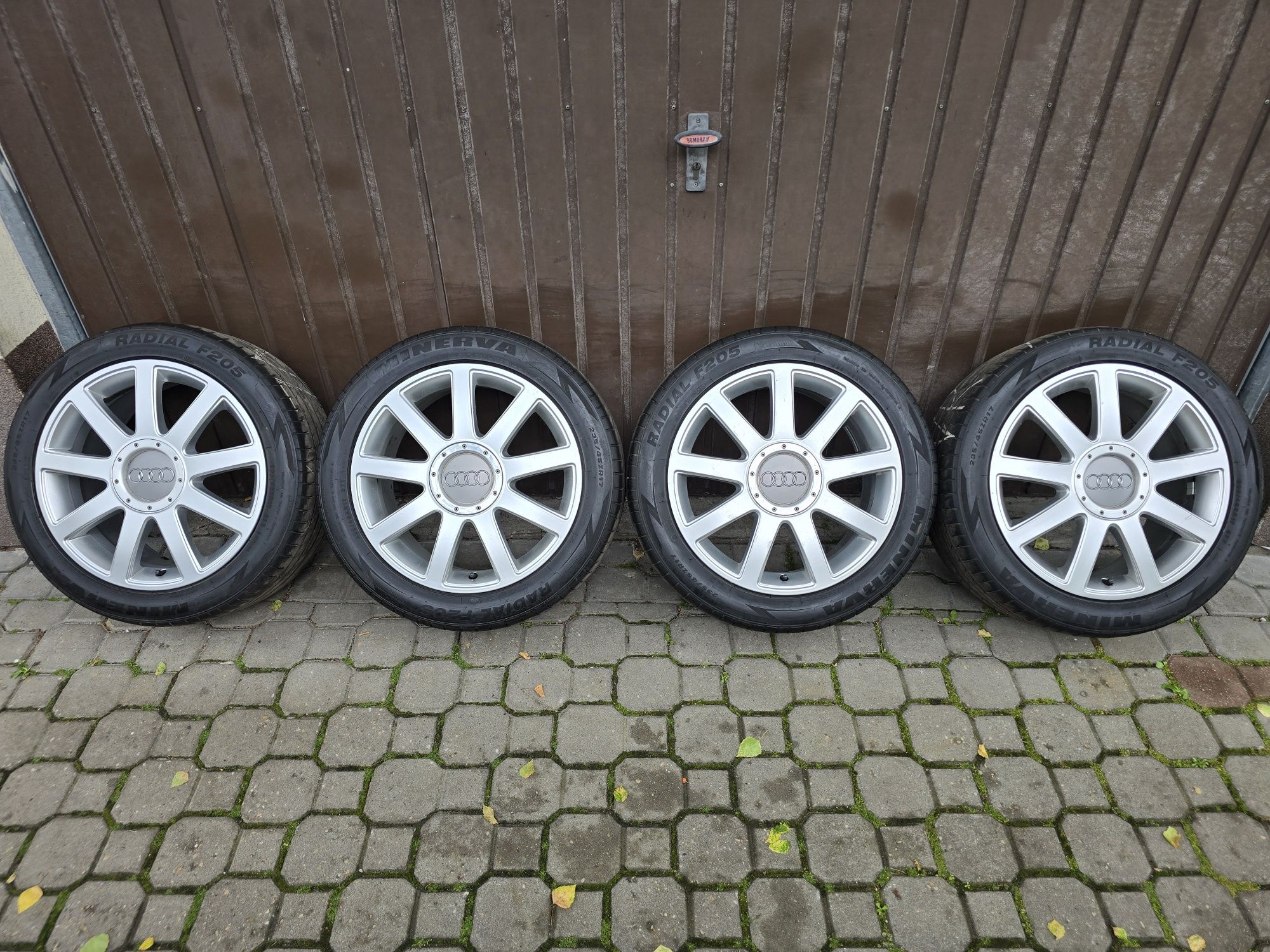 Felgi z oponami 235/45R17 Audi A4 B6 S-line B7 5x112 A3 A6 C6 TT