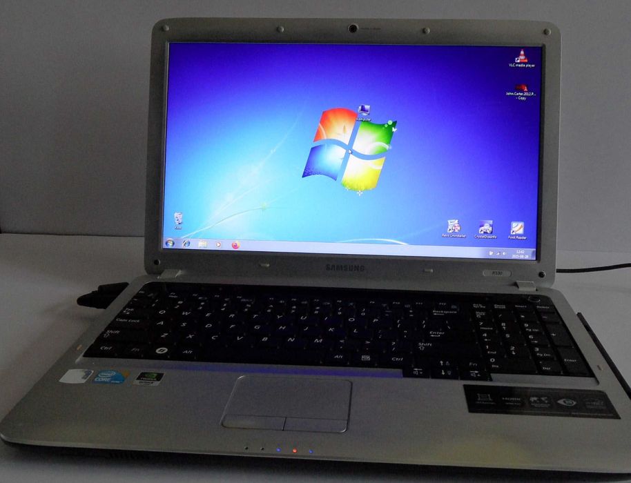 Samsung R 530 i3