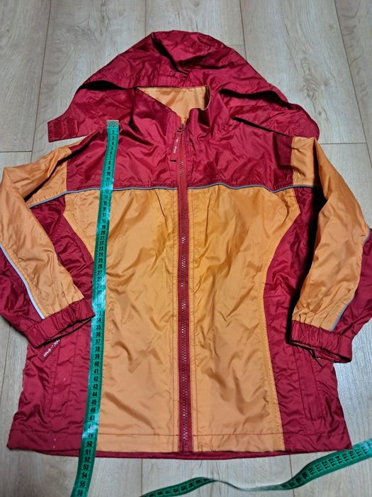 Вітрова дитяча, кольорова.