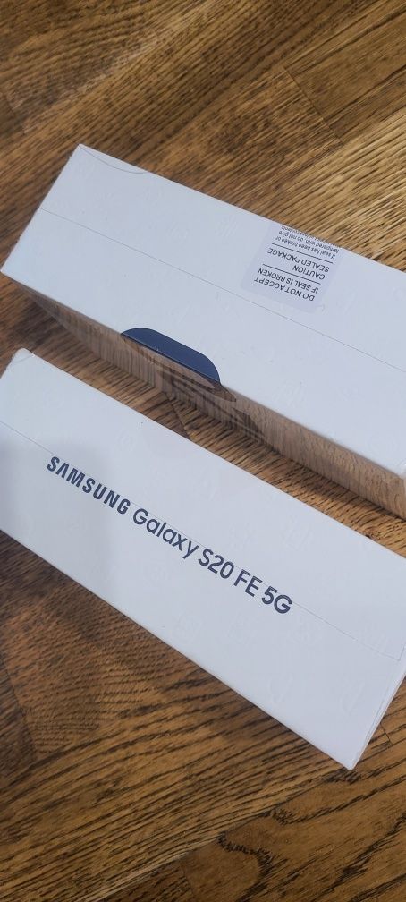 Акция! Samsung S20 FE, запечатаны