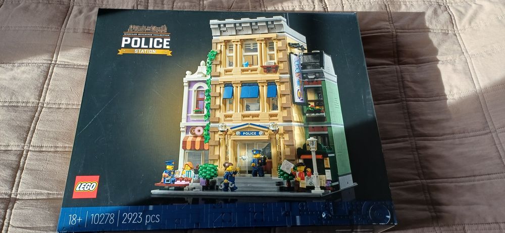 Lego 10278 modular Posterunek policji