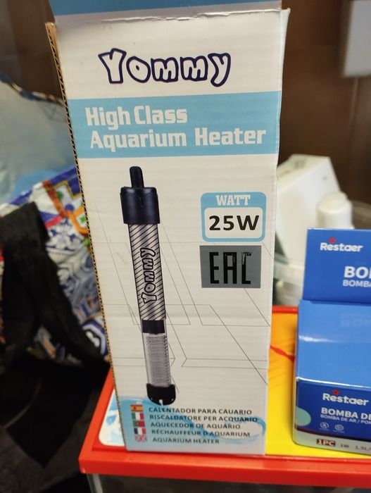 Aquário pequeno com termostato e bomba de ar