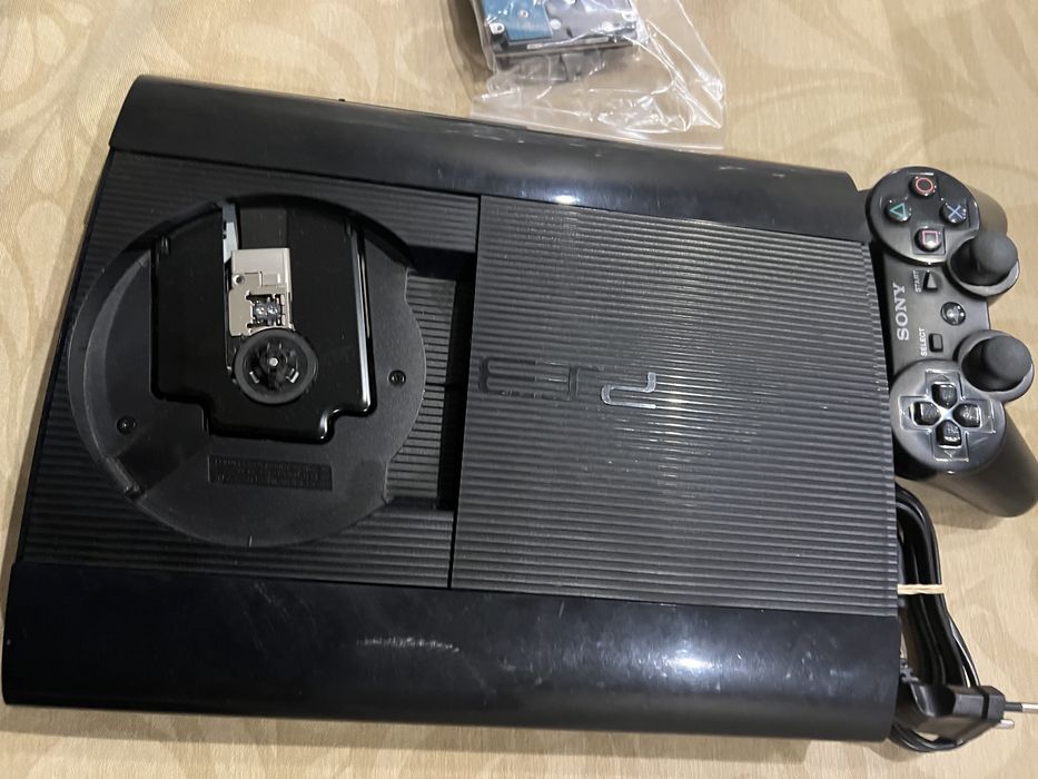 PS3 - Playstation 3 + Comando + HDD 250Gb
