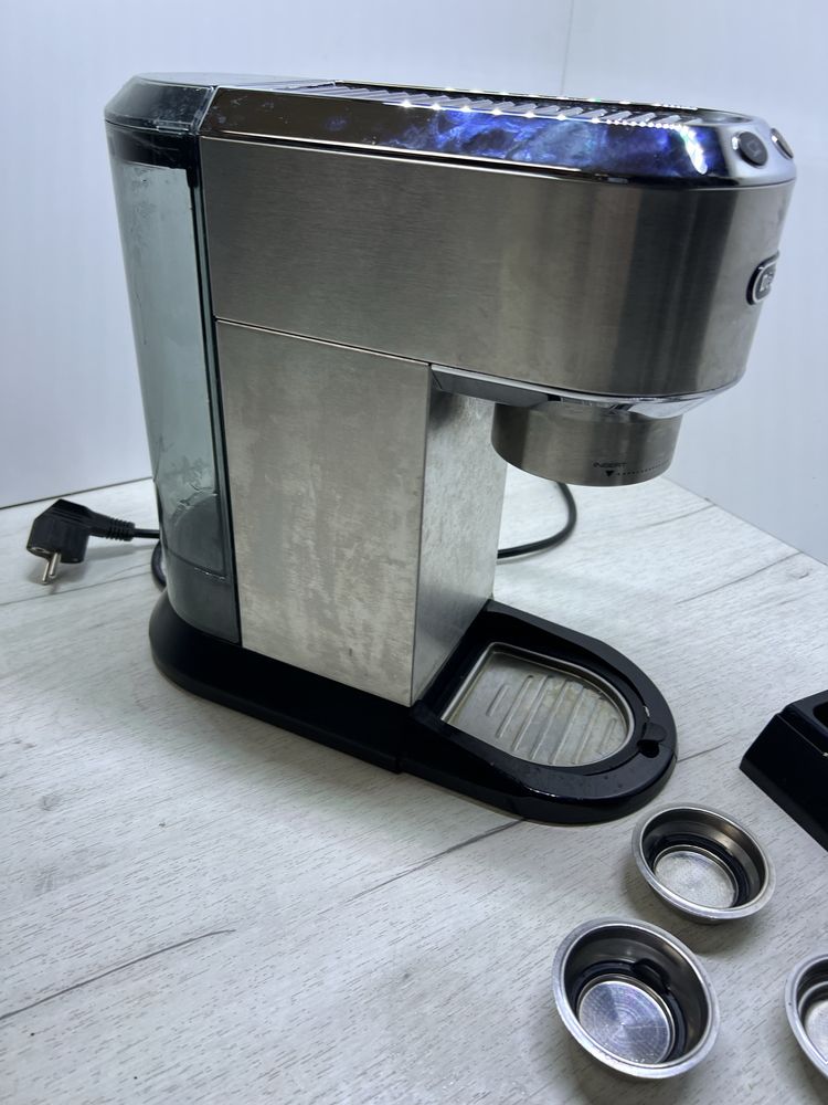 Ekspres kolbowy DE LONGHI EC 685.M