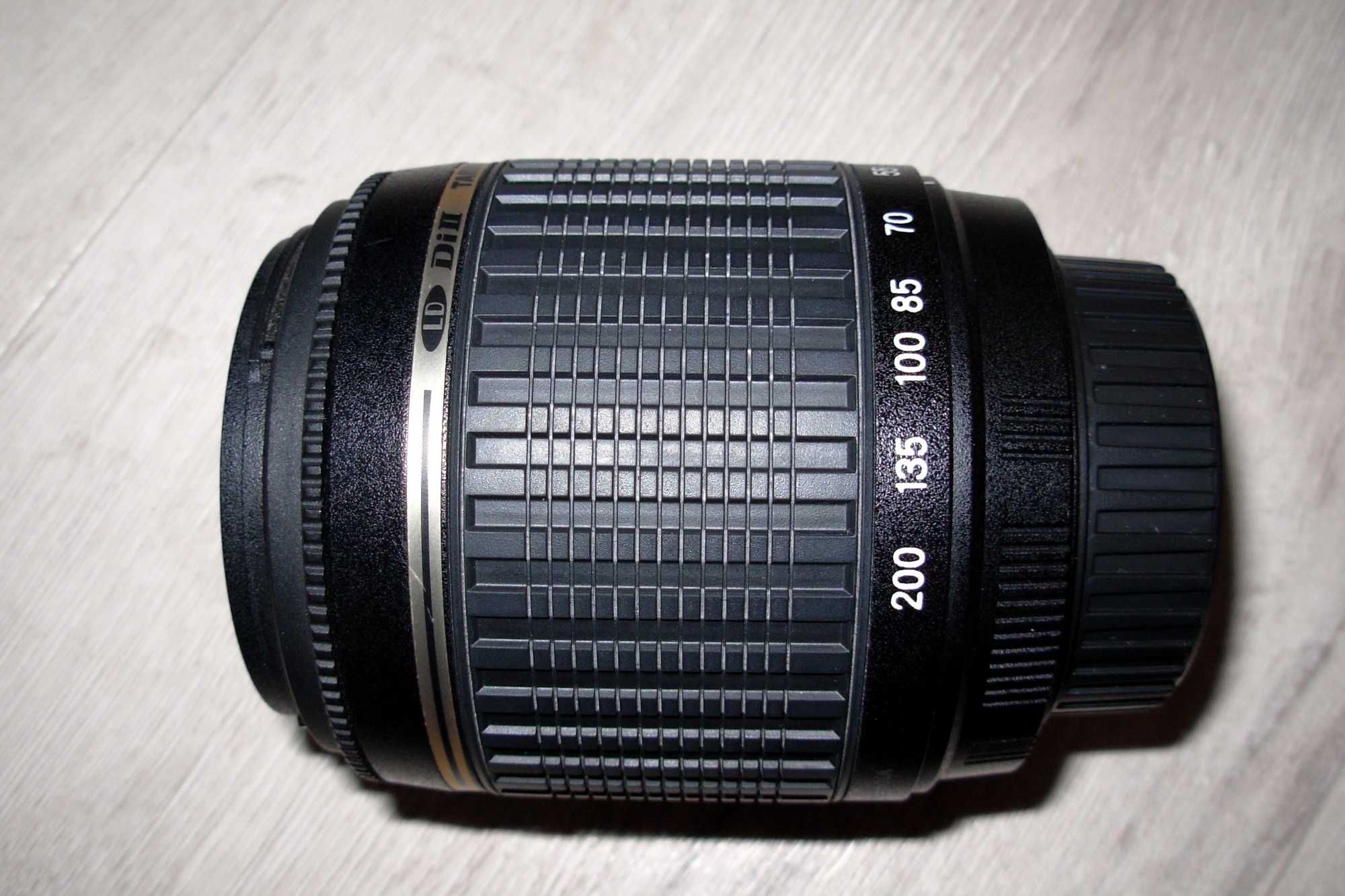 Tamron 55-200mm F/4.0-5.6LD Makro(A15N)
