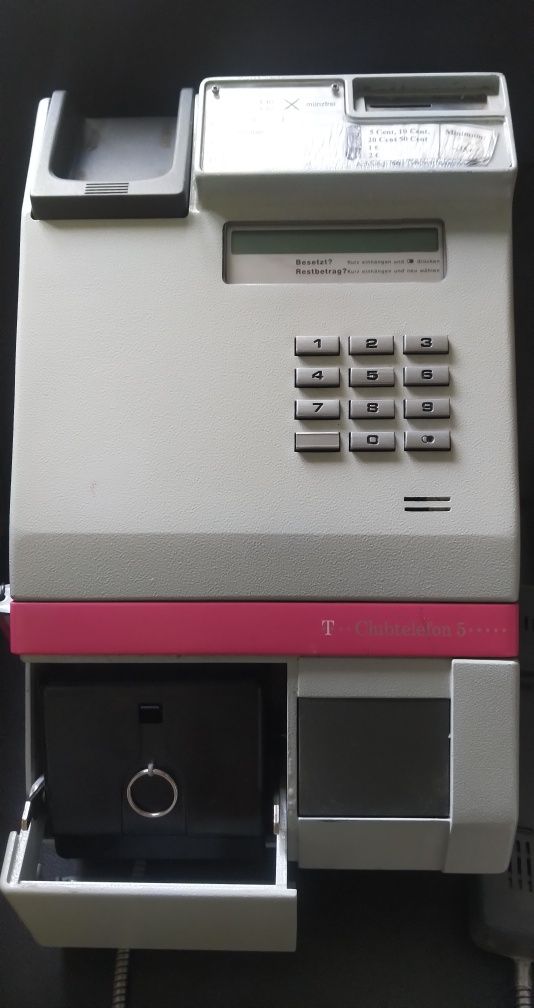Таксофон   T - Clubtelefon5