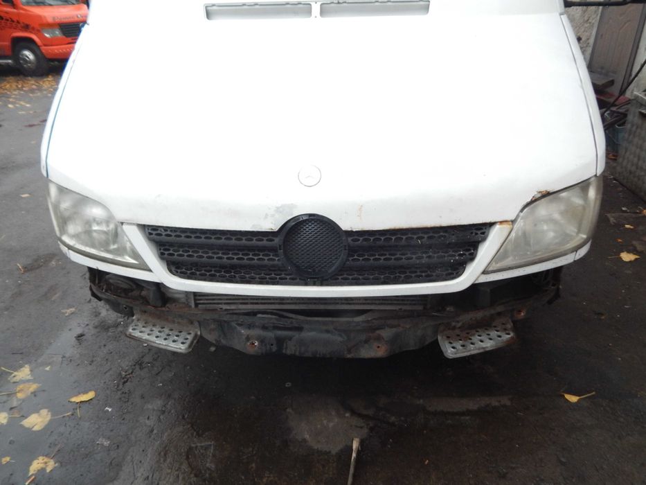 mercedes sprinter 413 zarejestrowany zniszczony dmc 3500 kg