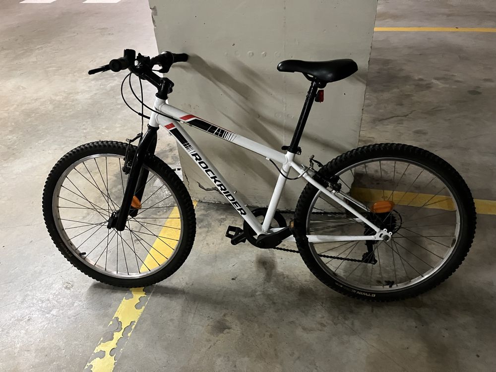 Bicicleta Rockrider ST100 24’’