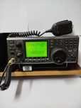 Трансивер  УКВ  IC 910