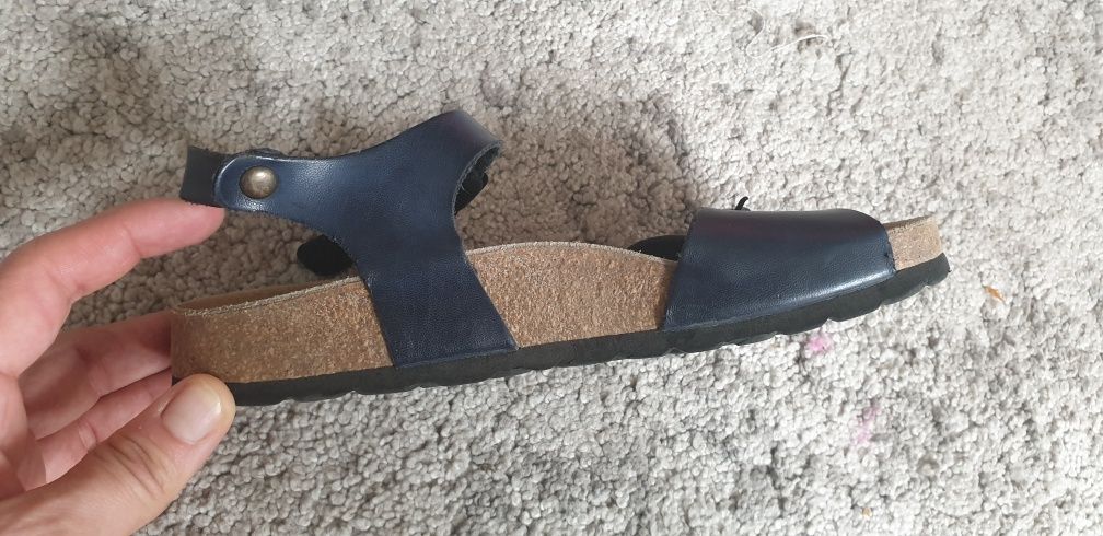 Skorzane sandaly wloskie eleganckie