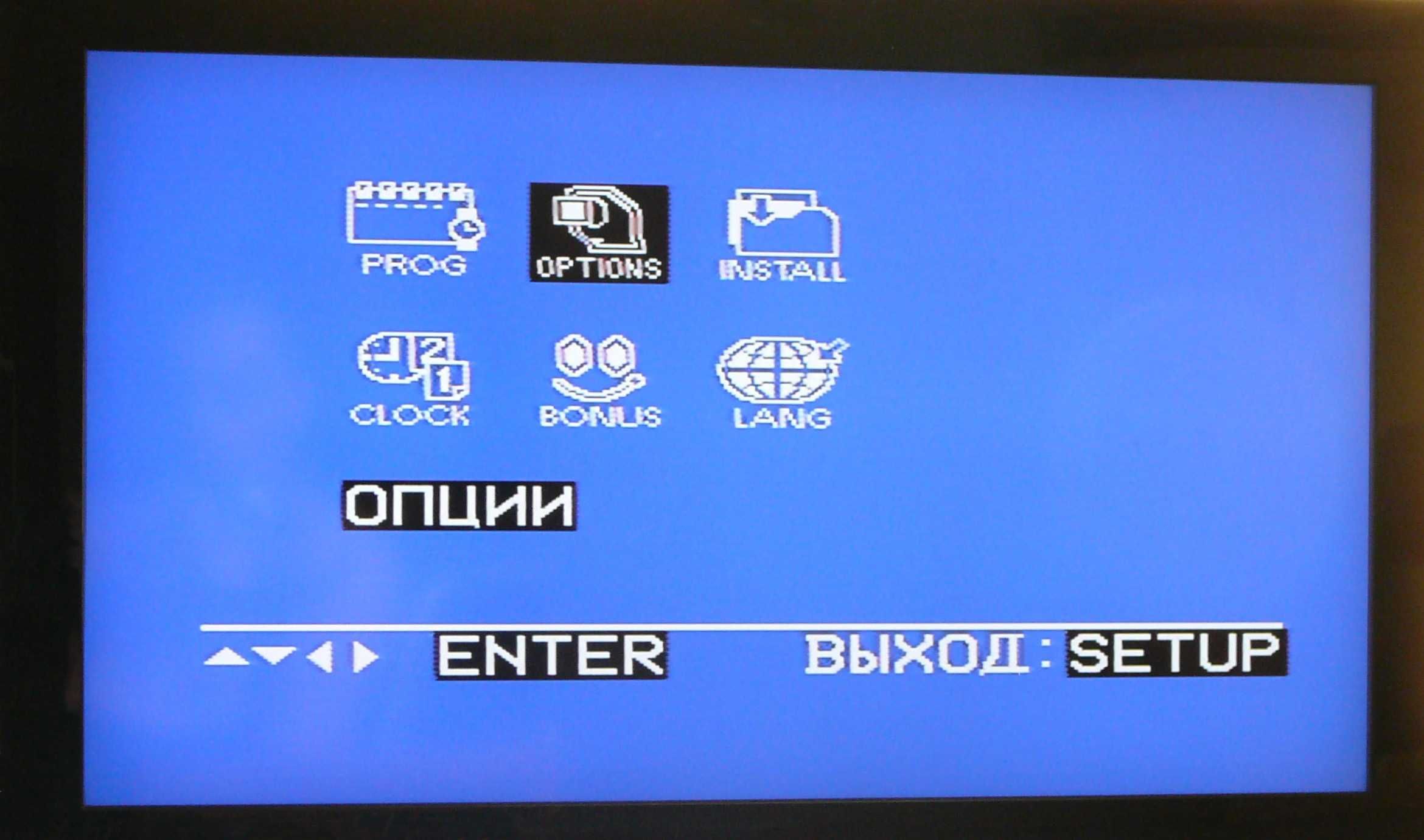 Відеодвійка, комбо відеомагнітофон та DVD плеєр Samsung SV-DVD1EA