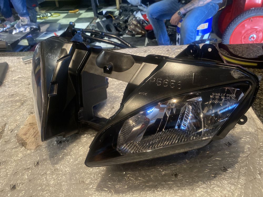 Yamaha R6 RJ11 Lampa Reflektor N754