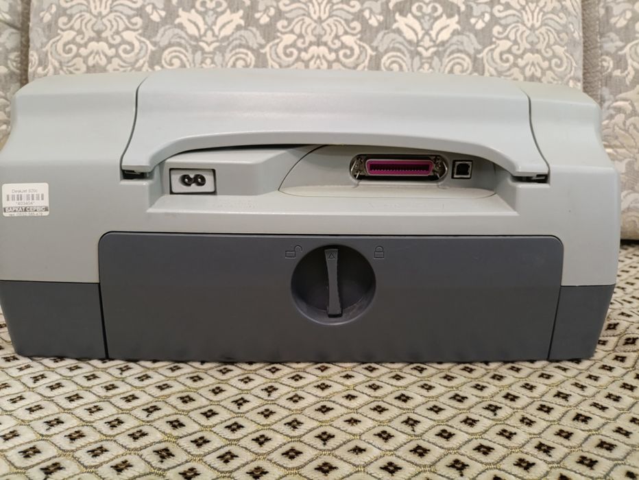 Принтер HP DeskJet 920c
