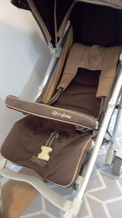 Cybex Callisto wózek spacerowy parasolka brązowy pełna rączka