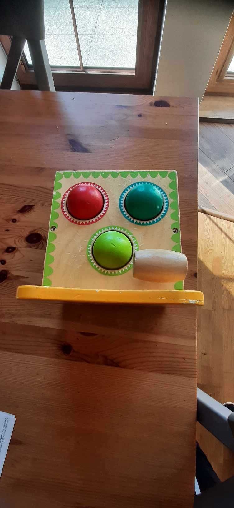Przebijak wbijak drewniany super zabawka kolorowa