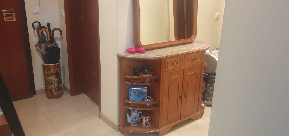 Dois móveis sala e entrada