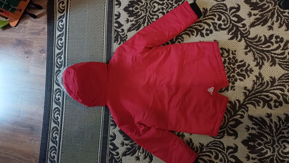 Класна куртка на хлопчика Primark 122