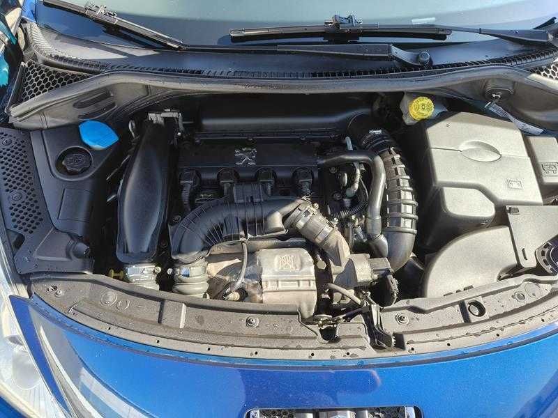 Peugeot 207 CC 1.6 THP GT