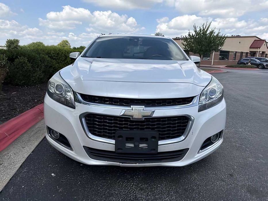 Chevrolet Malibu      2015