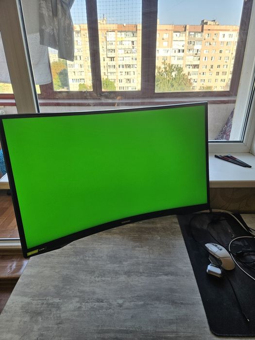 Samsung Odyssey G7 2K 240Hz QLED