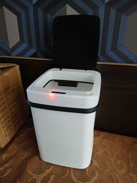 Kosz na Śmieci Automatyczny Bezdotykowy 12l Baterie Czujnik Ruchu