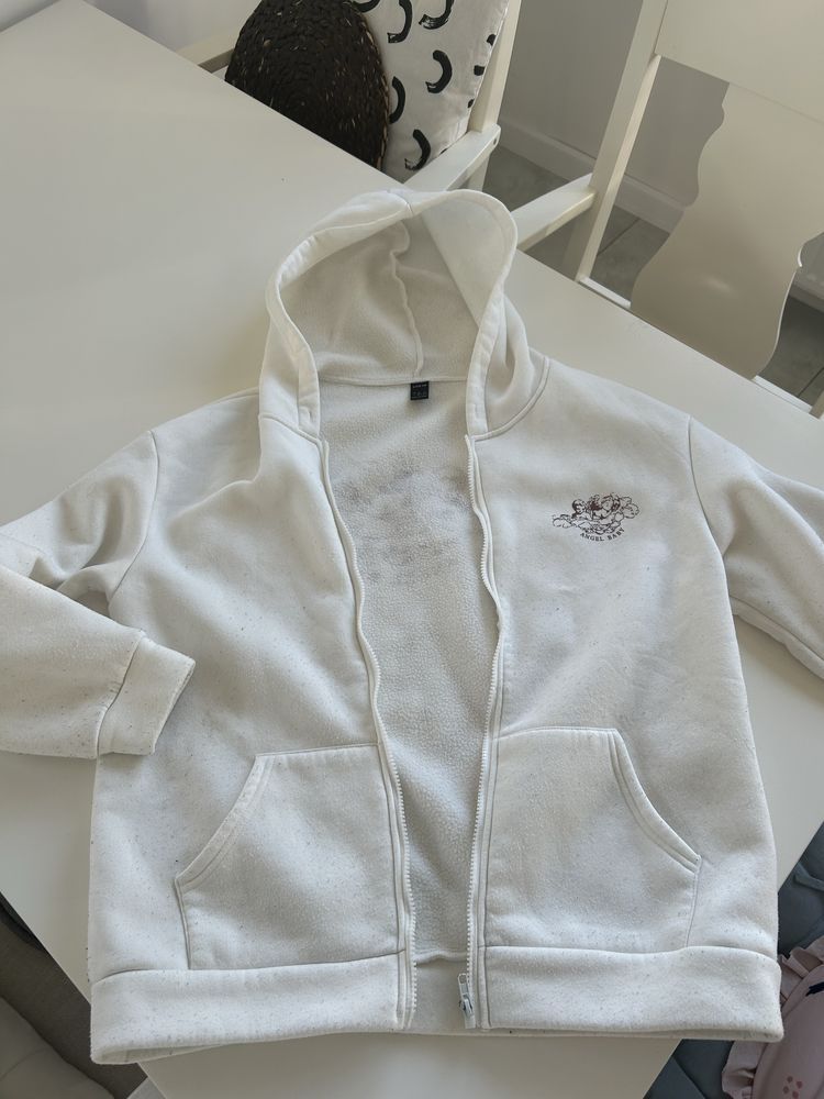 Bluza rozpinana r 40/42 biala z kapoca
