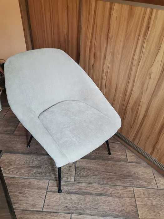 Sprzedam fotel beżowy