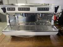 Професійна кавоварка Nuova Simonelli Appia II 2GR, 2022рік