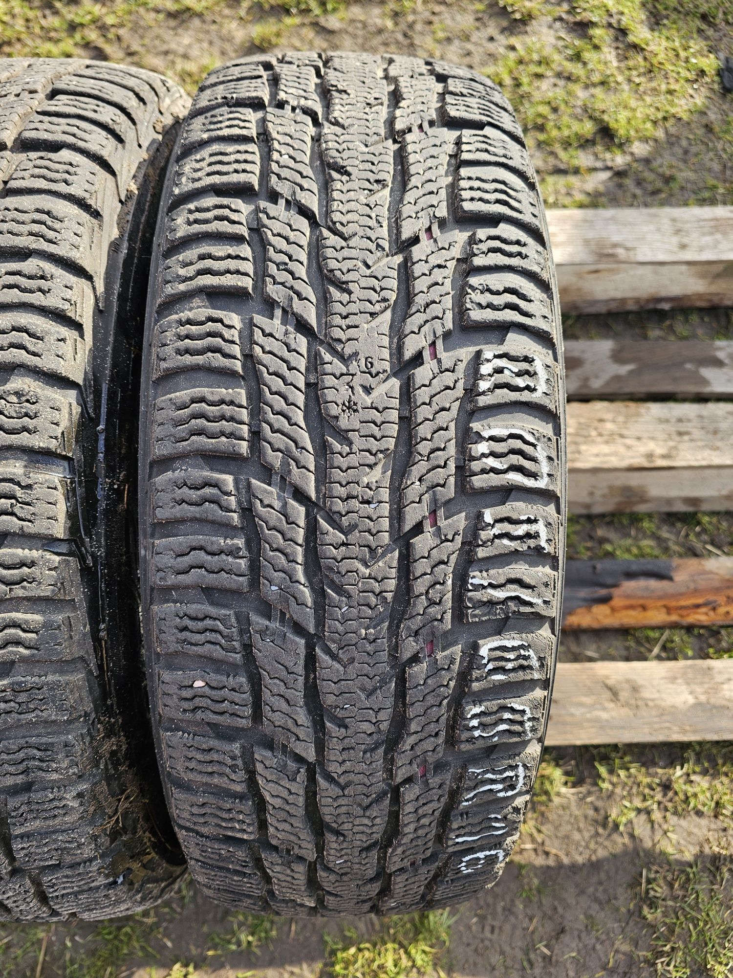Opony zimowe Nokian 205/65R16C