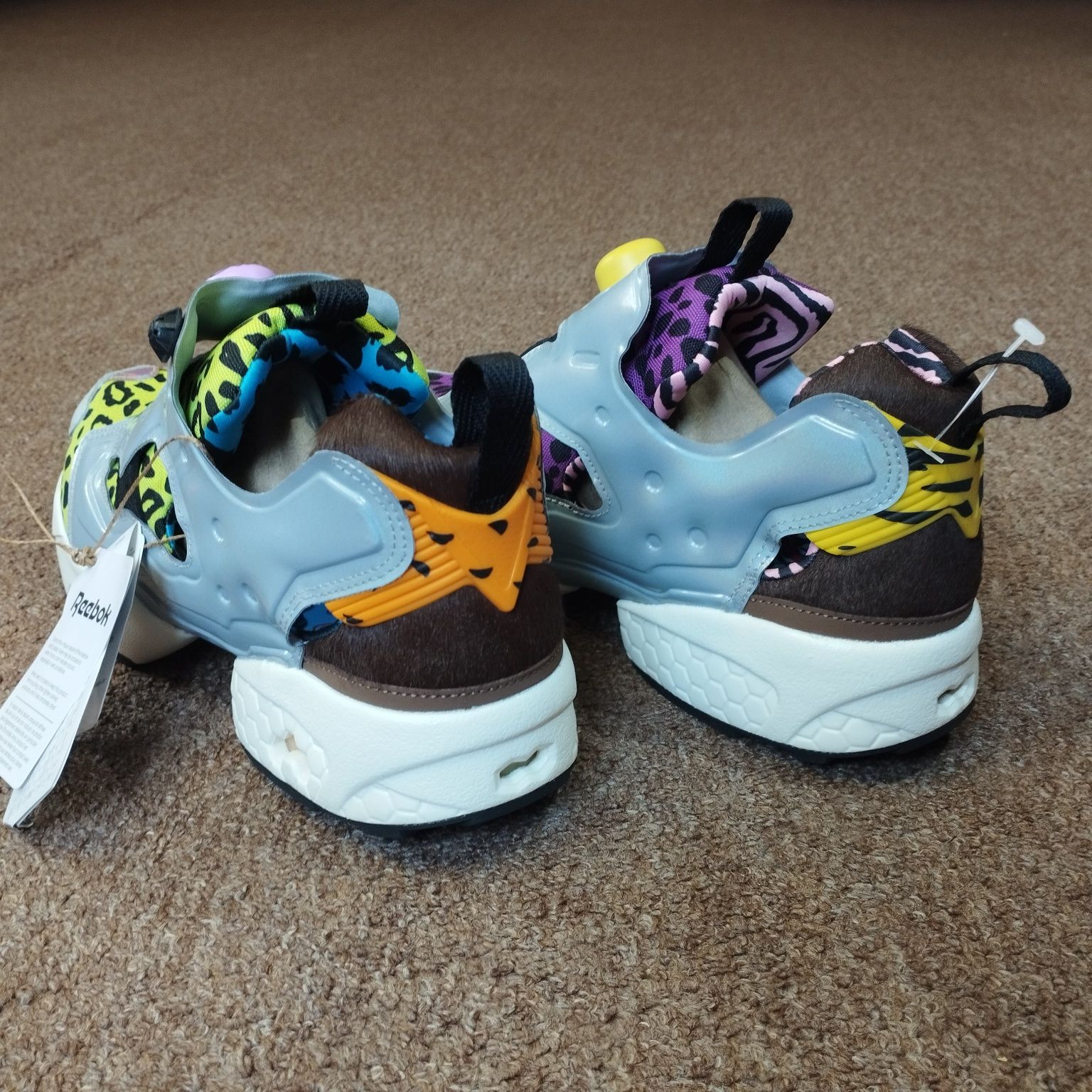 Кросівки Reebok Instapump Fury 94 Jetsons X Flintstones Multicolour