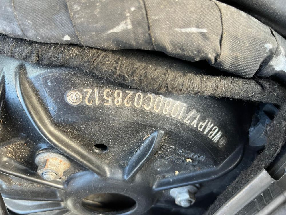 BMW E60 Seria 5 530xd 2010 touring 270KM czarna bardzo duży serwis